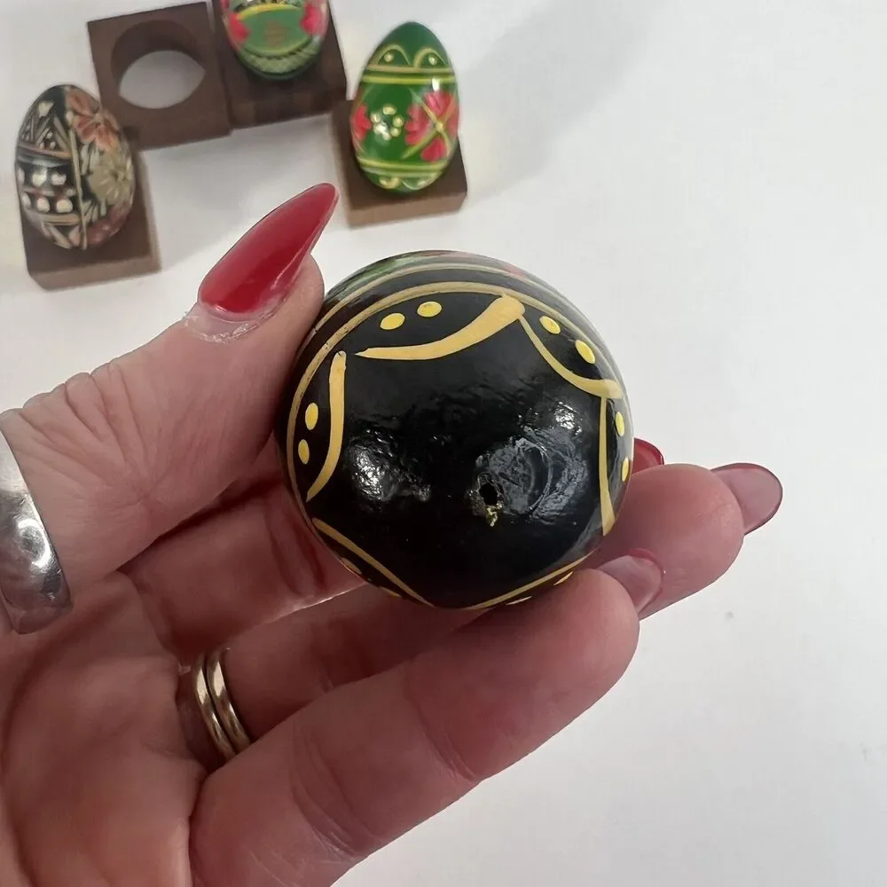 Wooden Hand Painted Lacquered Eggs Bright Decorative Floral‎ Easter